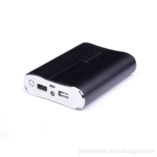 Black color portable power bank with 8,800mAh portable charger high-end, easy for travel